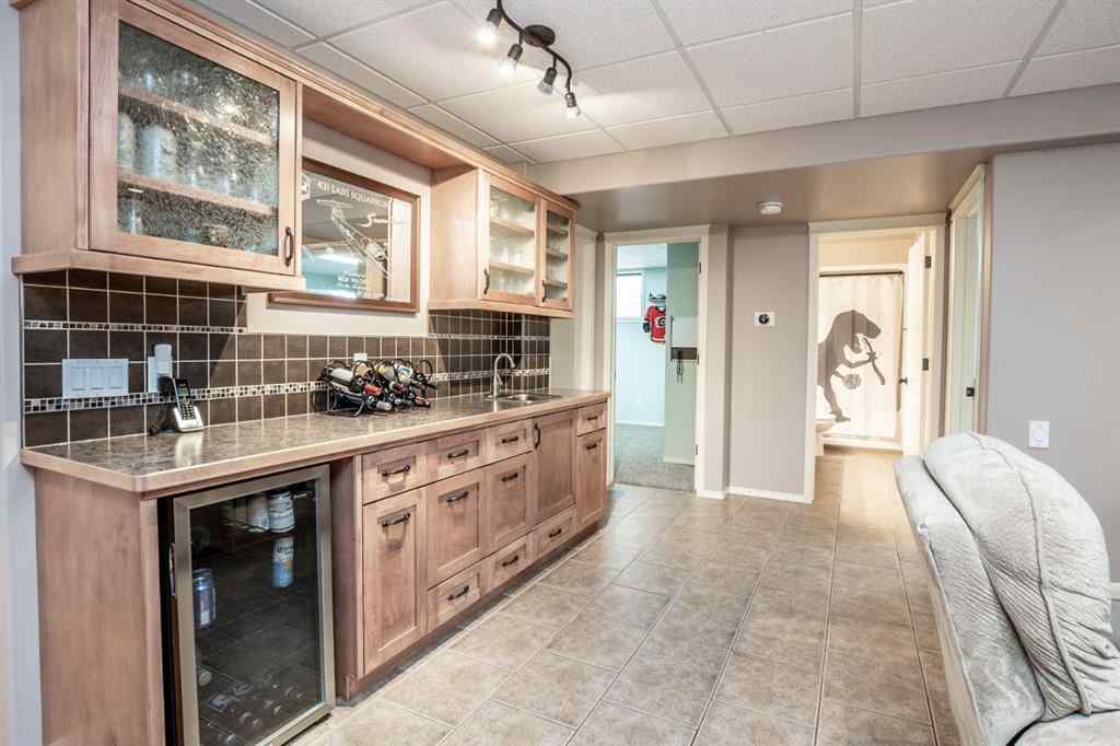 MLS® A2249648 - 625 Hampshire Way NE in Hampton Hills High River, Residential