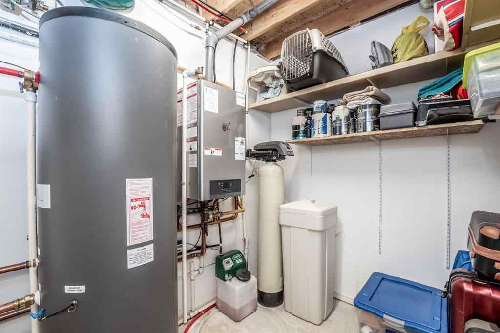 MLS® A2249648 - 625 Hampshire Way NE in Hampton Hills High River, Residential