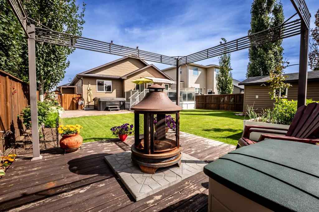 MLS® A2249648 - 625 Hampshire Way NE in Hampton Hills High River, Residential