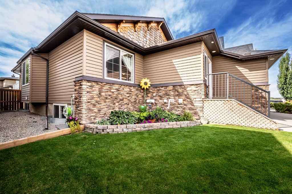 MLS® A2249648 - 625 Hampshire Way NE in Hampton Hills High River, Residential