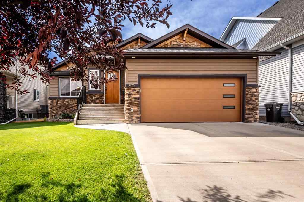 MLS® A2249648 - 625 Hampshire Way NE in Hampton Hills High River, Residential