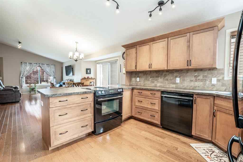 MLS® A2249648 - 625 Hampshire Way NE in Hampton Hills High River, Residential