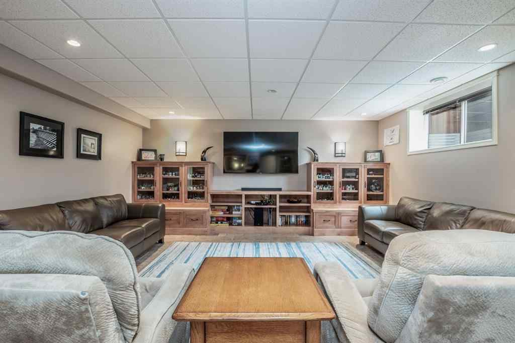 MLS® A2249648 - 625 Hampshire Way NE in Hampton Hills High River, Residential