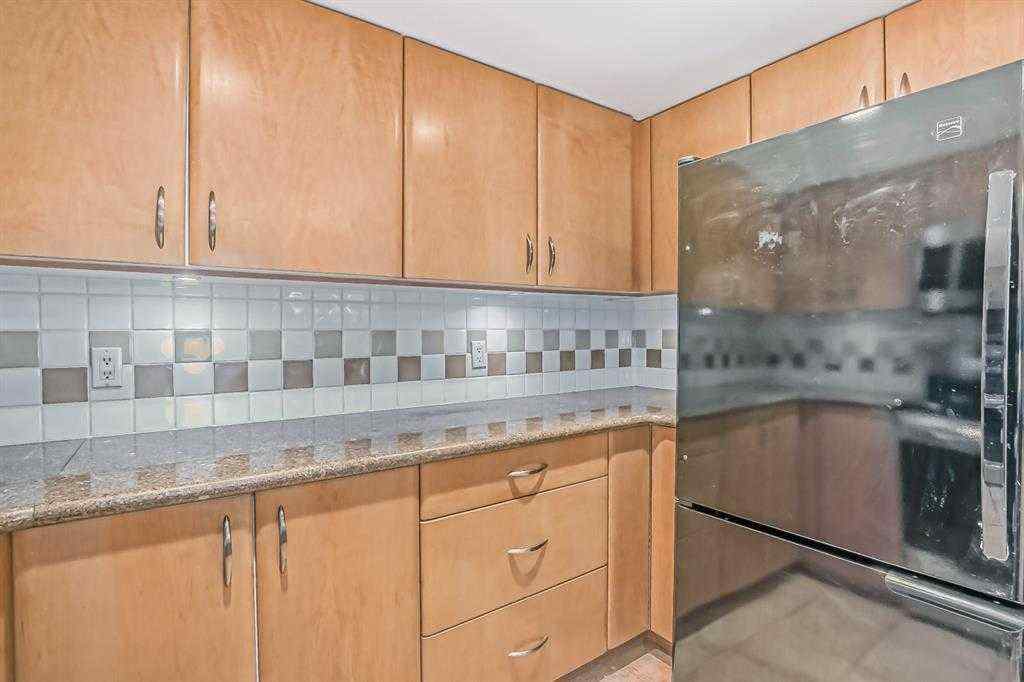 MLS® A2249651 - Unit #209 1108 6 Avenue SW in Downtown West End Calgary, Residential