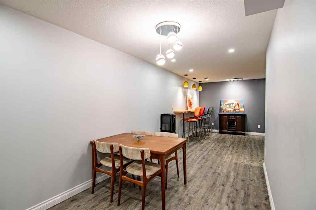 MLS® A2249656 - 1 Fern Glade Crescent  in Fox Run Sylvan Lake, Residential