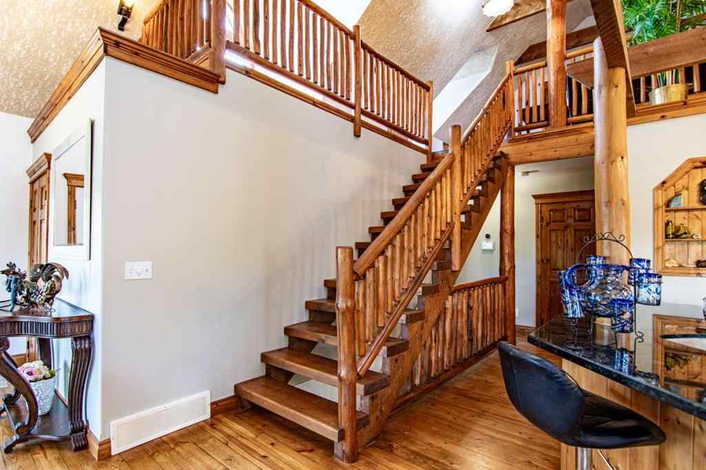 MLS® A2249656 - 1 Fern Glade Crescent  in Fox Run Sylvan Lake, Residential
