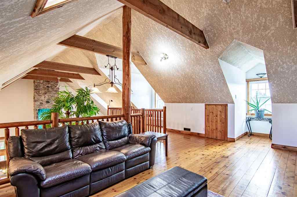 MLS® A2249656 - 1 Fern Glade Crescent  in Fox Run Sylvan Lake, Residential