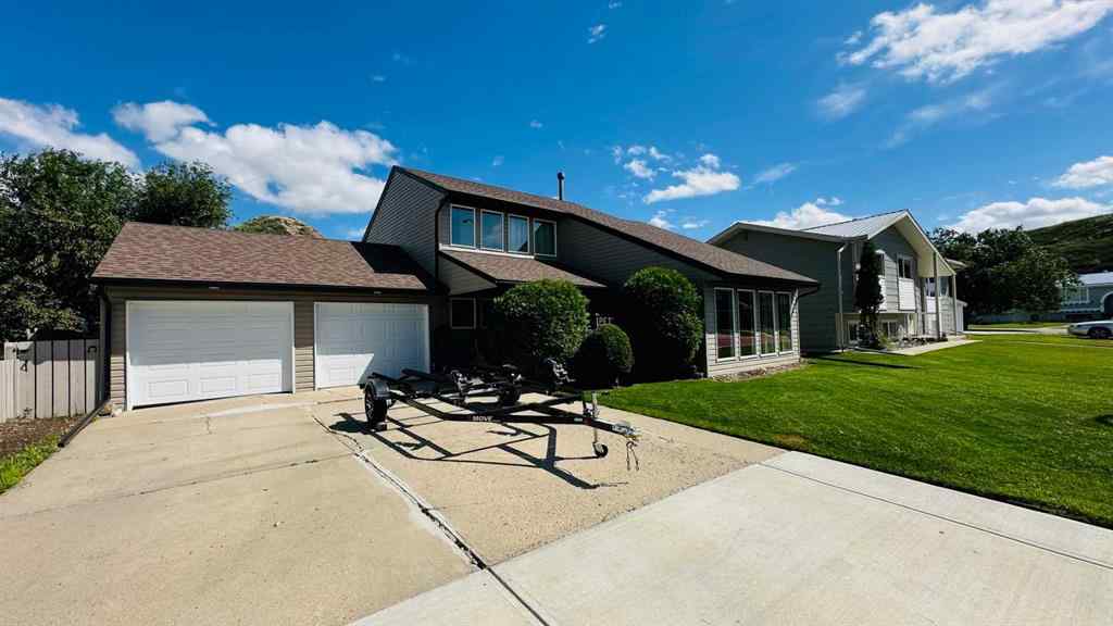 MLS® A2249665 - 28 Hunts Crescent   in Huntington Drumheller, Residential
