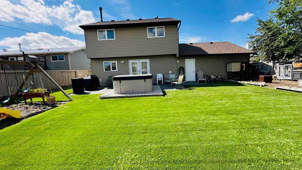 MLS® A2249665 - 28 Hunts Crescent   in Huntington Drumheller, Residential