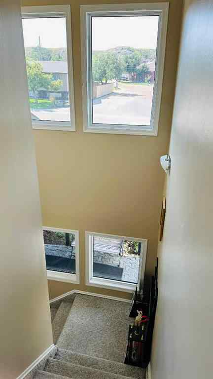 MLS® A2249665 - 28 Hunts Crescent   in Huntington Drumheller, Residential