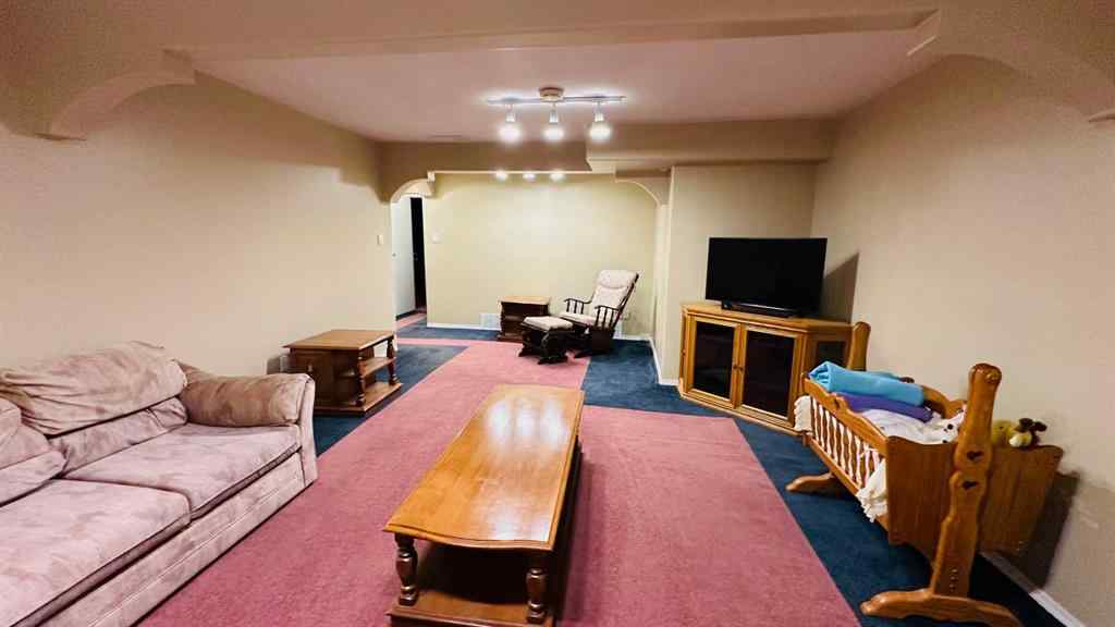 MLS® A2249665 - 28 Hunts Crescent   in Huntington Drumheller, Residential