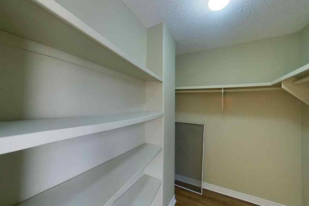 MLS® A2249666 - 100 Sirius Avenue  in Thickwood Fort McMurray, Residential