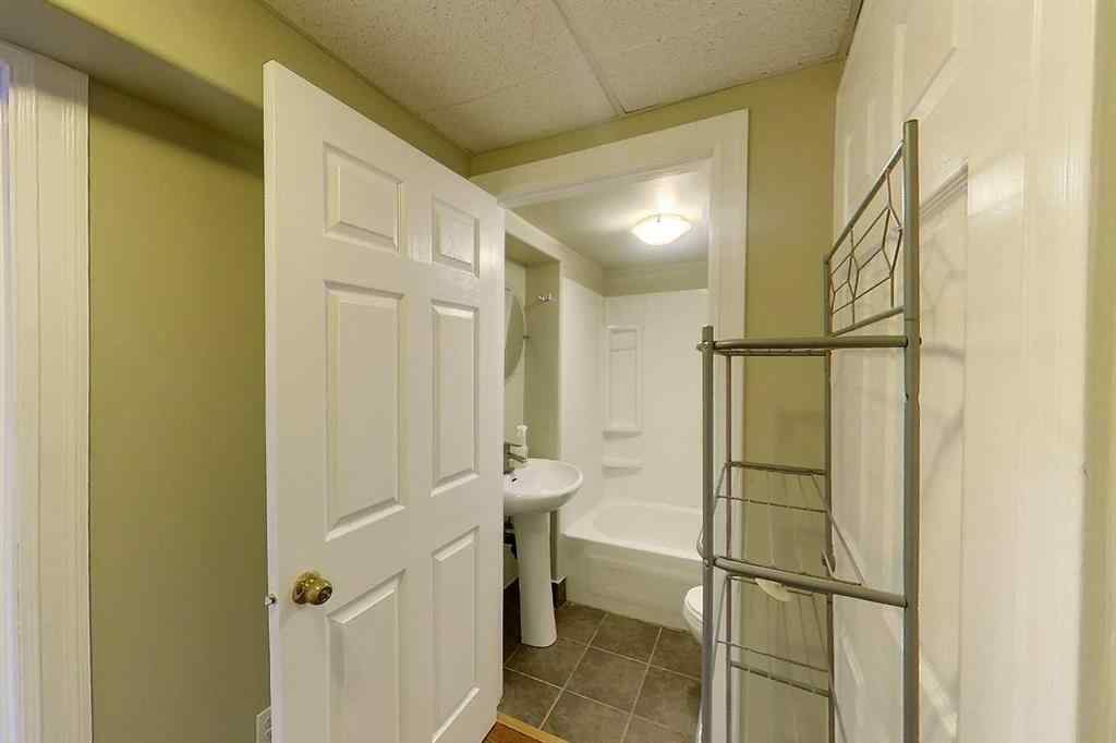 MLS® A2249666 - 100 Sirius Avenue  in Thickwood Fort McMurray, Residential