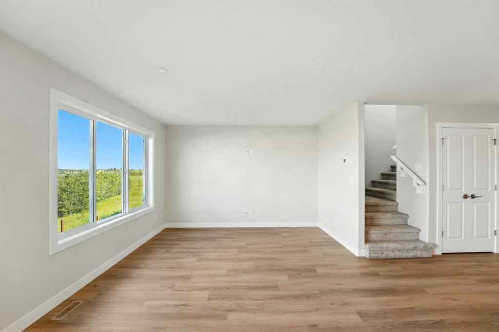 MLS® A2249667 - 5434 Vista Trail  in Valley Ridge Blackfalds, Residential