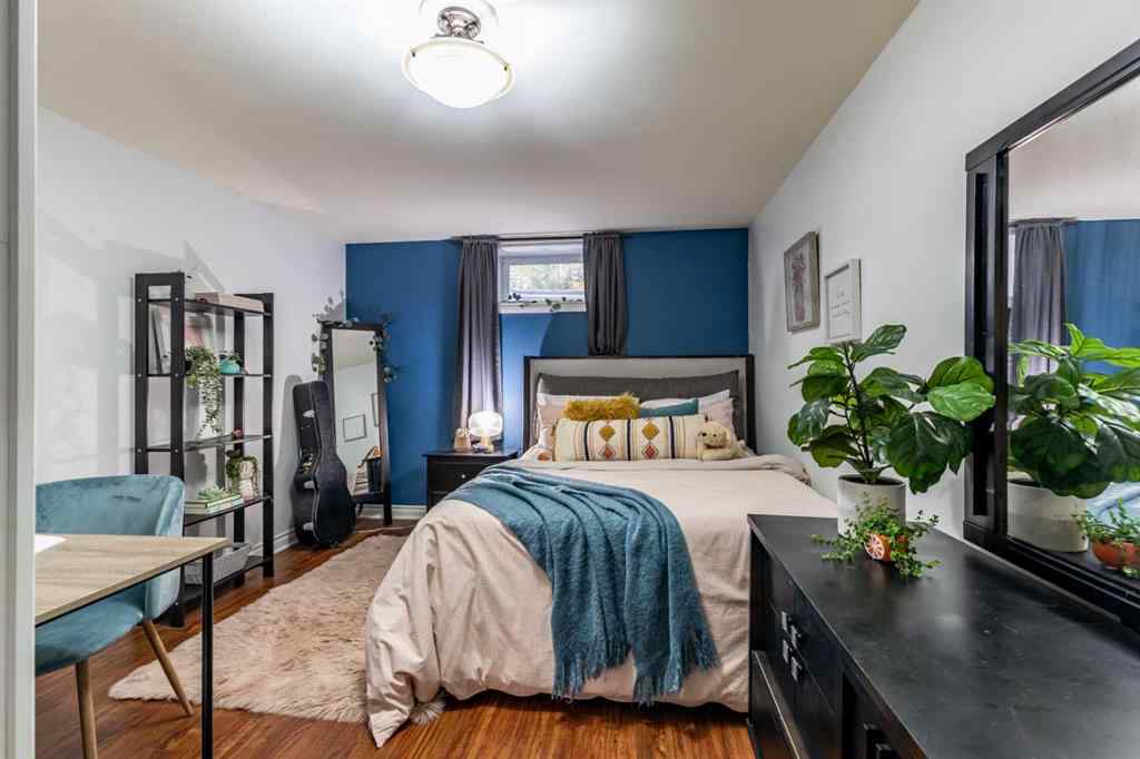 MLS® A2249676 - 1499 10 Avenue NE in Northeast Crescent Heights Medicine Hat, Residential