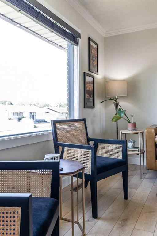 MLS® A2249676 - 1499 10 Avenue NE in Northeast Crescent Heights Medicine Hat, Residential