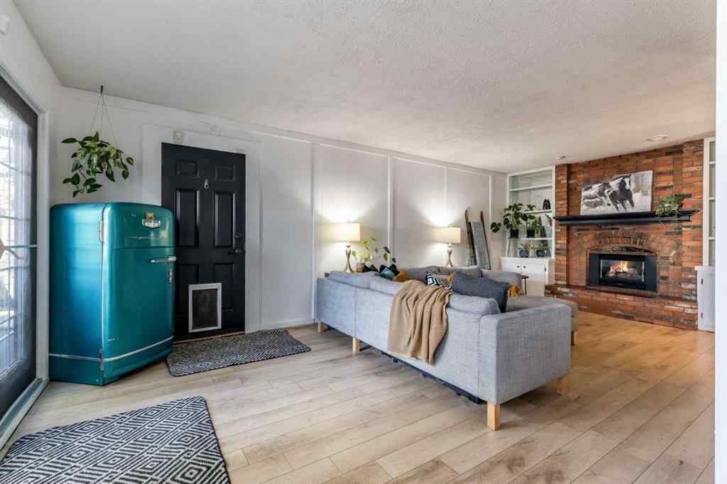 MLS® A2249676 - 1499 10 Avenue NE in Northeast Crescent Heights Medicine Hat, Residential