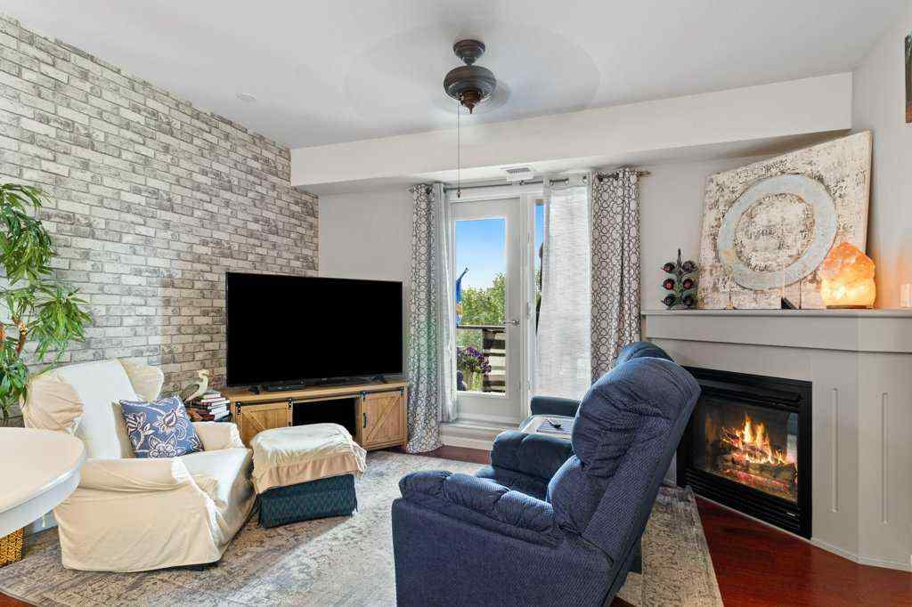 MLS® A2249677 - Unit #308 5040 53 Street  in Downtown Sylvan Lake, Residential