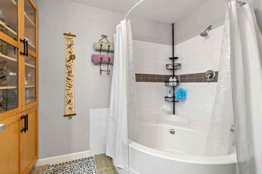 MLS® A2249677 - Unit #308 5040 53 Street  in Downtown Sylvan Lake, Residential