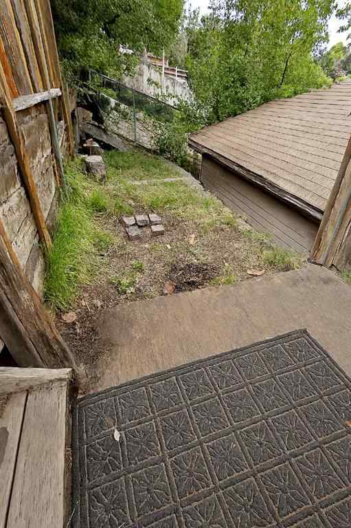 MLS® A2249684 - 259 Deerview Drive SE in Deer Ridge Calgary, Residential