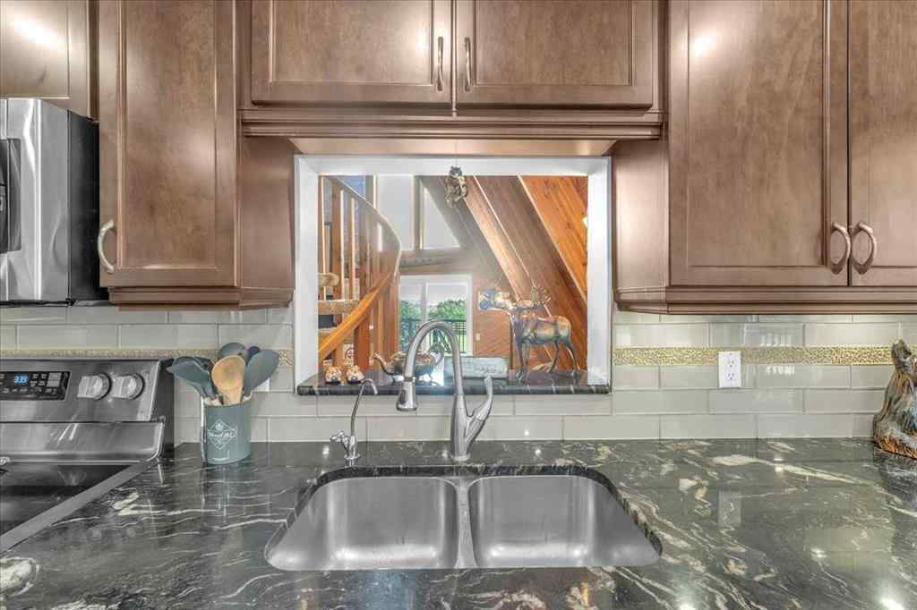 MLS® A2249685 - 241037 RGE RD 241   in NONE Rural Wheatland County, Residential