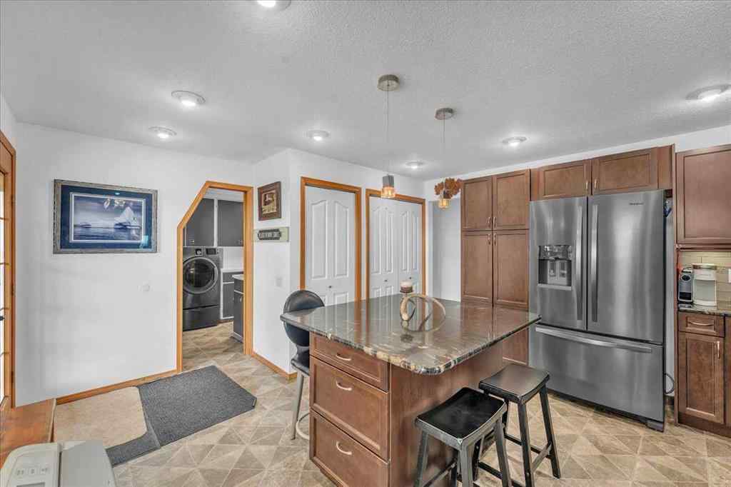 MLS® A2249685 - 241037 RGE RD 241   in NONE Rural Wheatland County, Residential