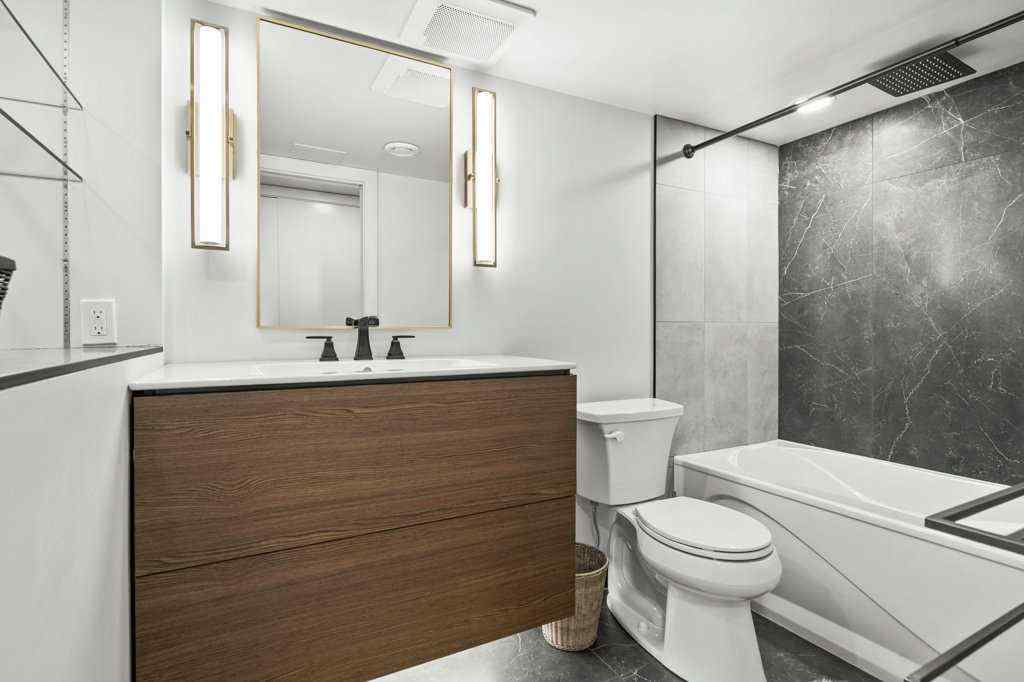 MLS® A2249686 - 112 Varsity Green Bay NW in Varsity Calgary, Residential