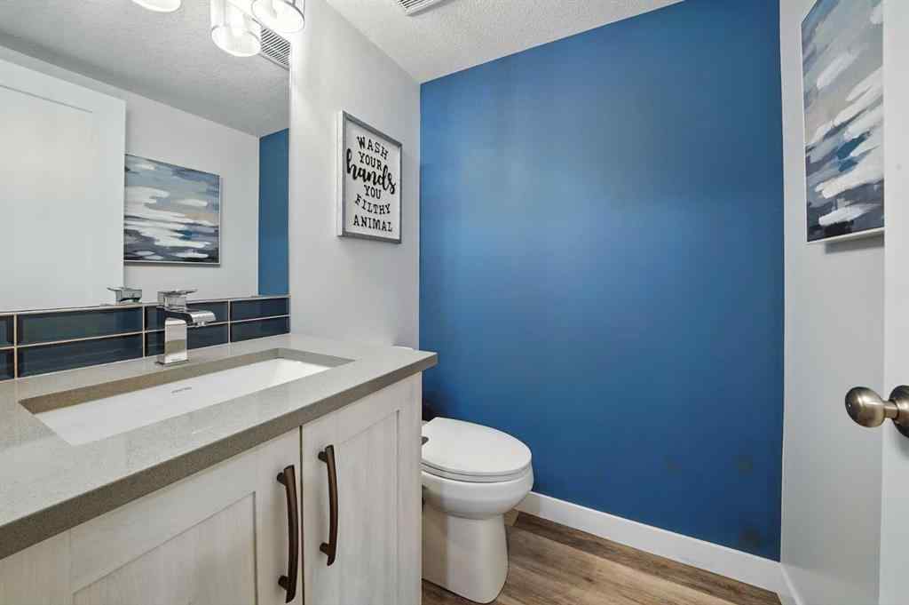 MLS® A2249690 - 6 Wiltshire Place  in West Park Red Deer, Residential