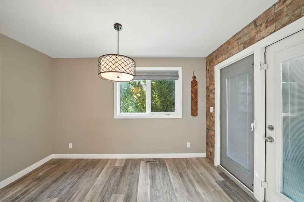 MLS® A2249690 - 6 Wiltshire Place  in West Park Red Deer, Residential