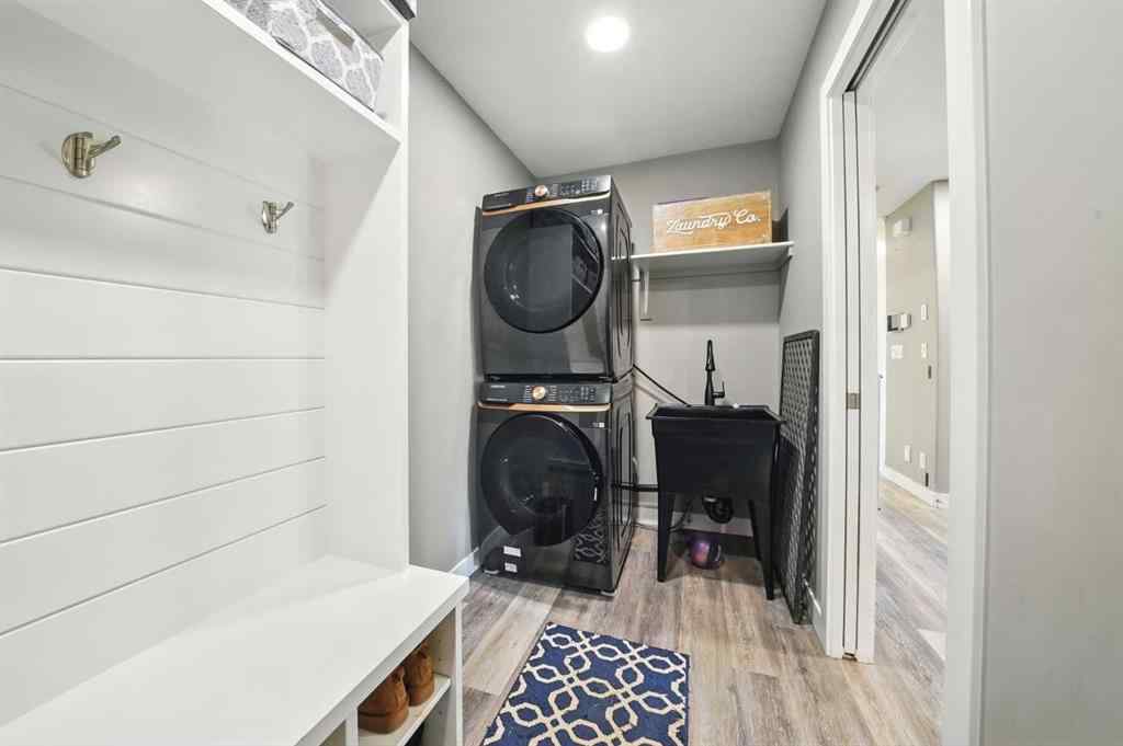 MLS® A2249690 - 6 Wiltshire Place  in West Park Red Deer, Residential