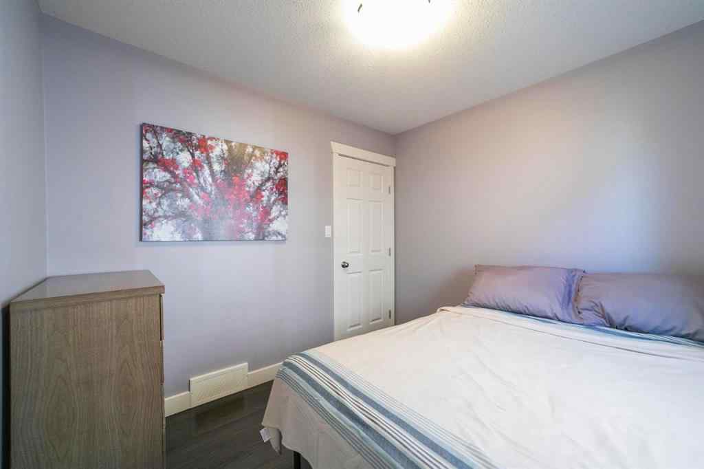 MLS® A2249695 - 4414B 73 Street  in West Park Camrose, Residential