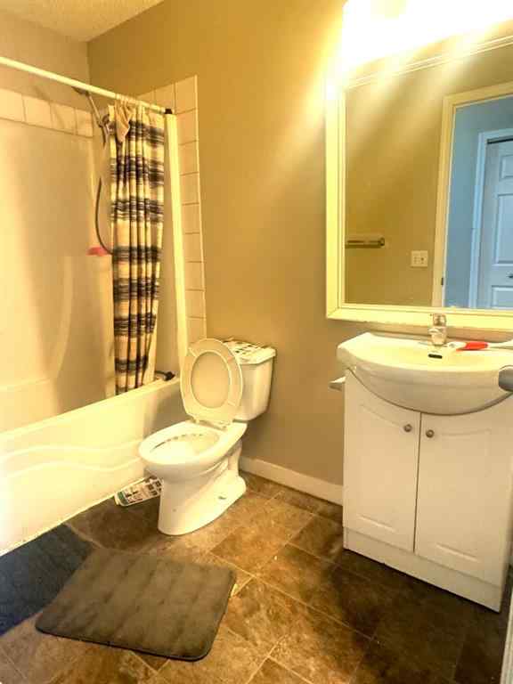 MLS® A2249697 - 47 SADDLEBACK Way NE in Saddle Ridge Calgary, Residential