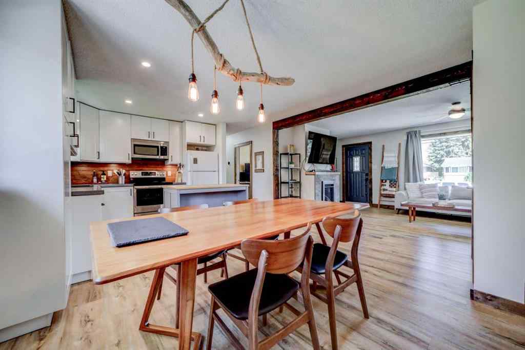 MLS® A2249698 - 418 Charlotte Street  in NONE Pincher Creek, Residential