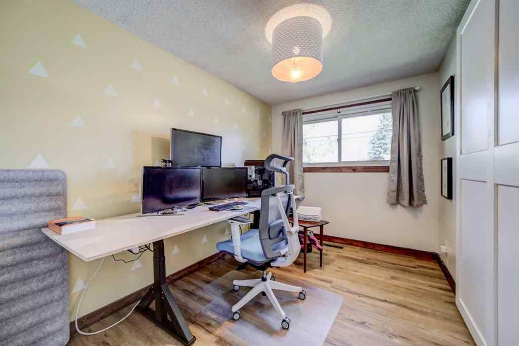 MLS® A2249698 - 418 Charlotte Street  in NONE Pincher Creek, Residential