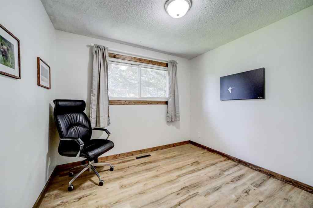 MLS® A2249698 - 418 Charlotte Street  in NONE Pincher Creek, Residential