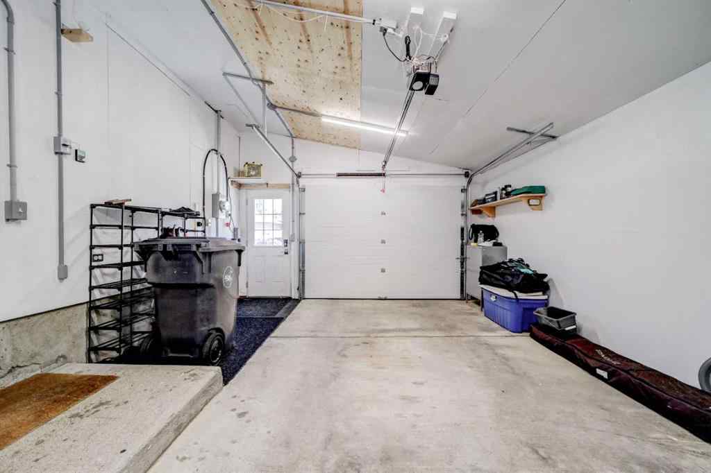 MLS® A2249698 - 418 Charlotte Street  in NONE Pincher Creek, Residential
