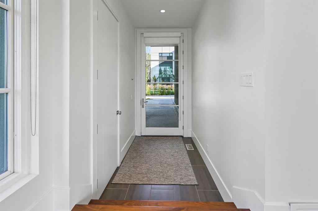 MLS® A2249707 - 3926 9 Street SW in Elbow Park Calgary, Residential
