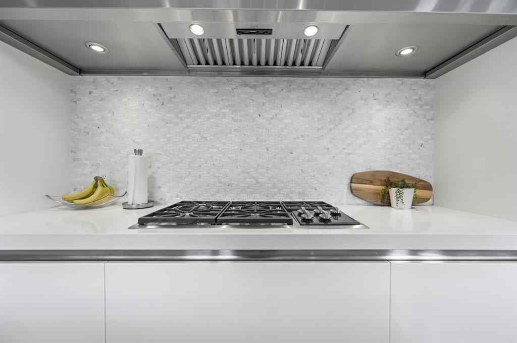 MLS® A2249707 - 3926 9 Street SW in Elbow Park Calgary, Residential