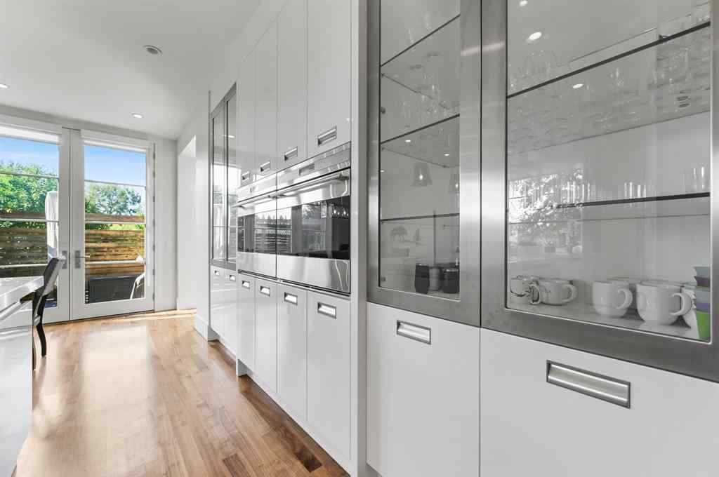 MLS® A2249707 - 3926 9 Street SW in Elbow Park Calgary, Residential