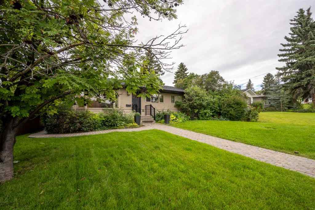 MLS® A2249712 - 15 Harrow Crescent SW in Haysboro Calgary, Residential