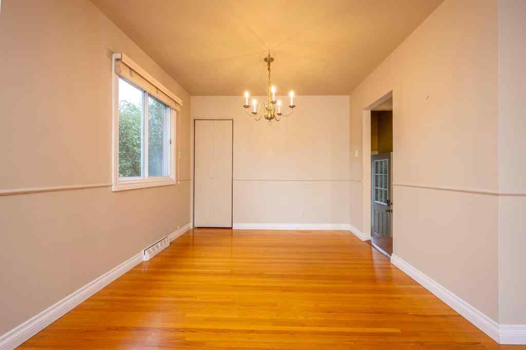 MLS® A2249712 - 15 Harrow Crescent SW in Haysboro Calgary, Residential