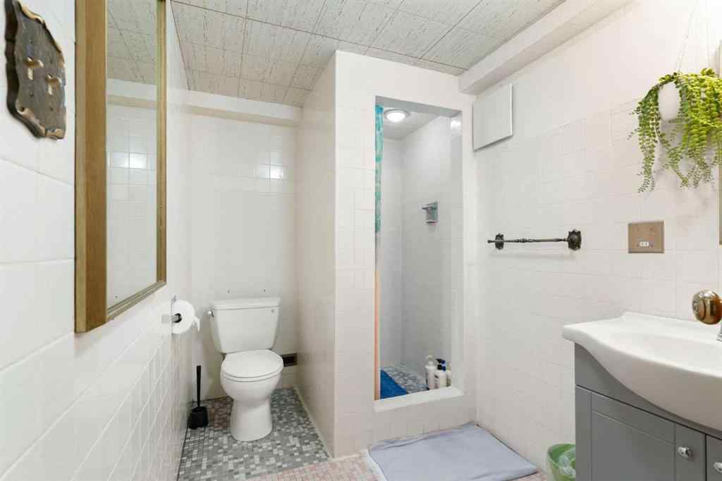MLS® A2249719 - 125 Rainbow Avenue  in NONE Banff, Residential