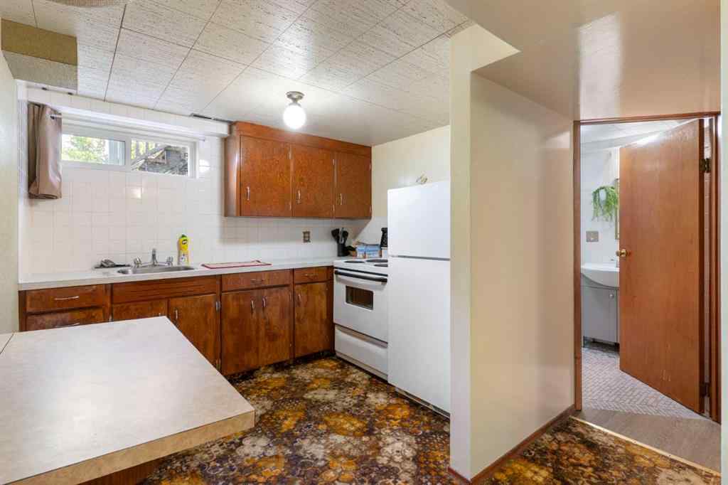 MLS® A2249719 - 125 Rainbow Avenue  in NONE Banff, Residential