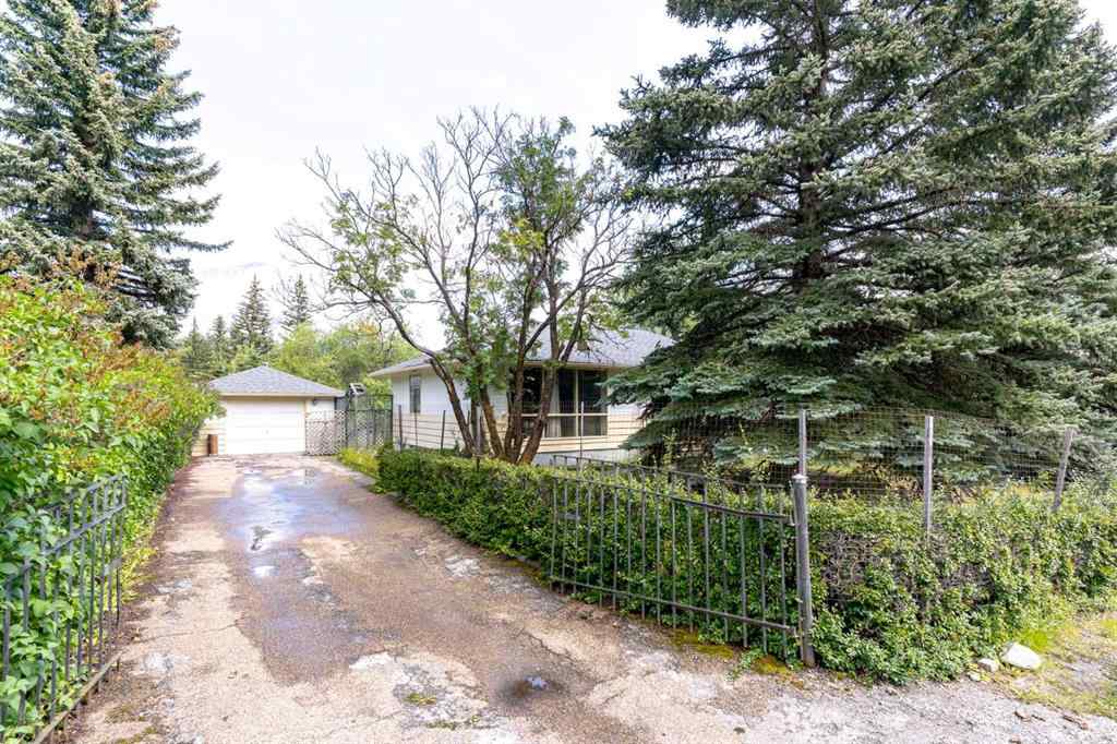 MLS® A2249719 - 125 Rainbow Avenue  in NONE Banff, Residential