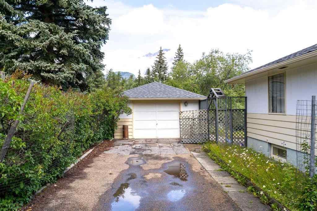 MLS® A2249719 - 125 Rainbow Avenue  in NONE Banff, Residential