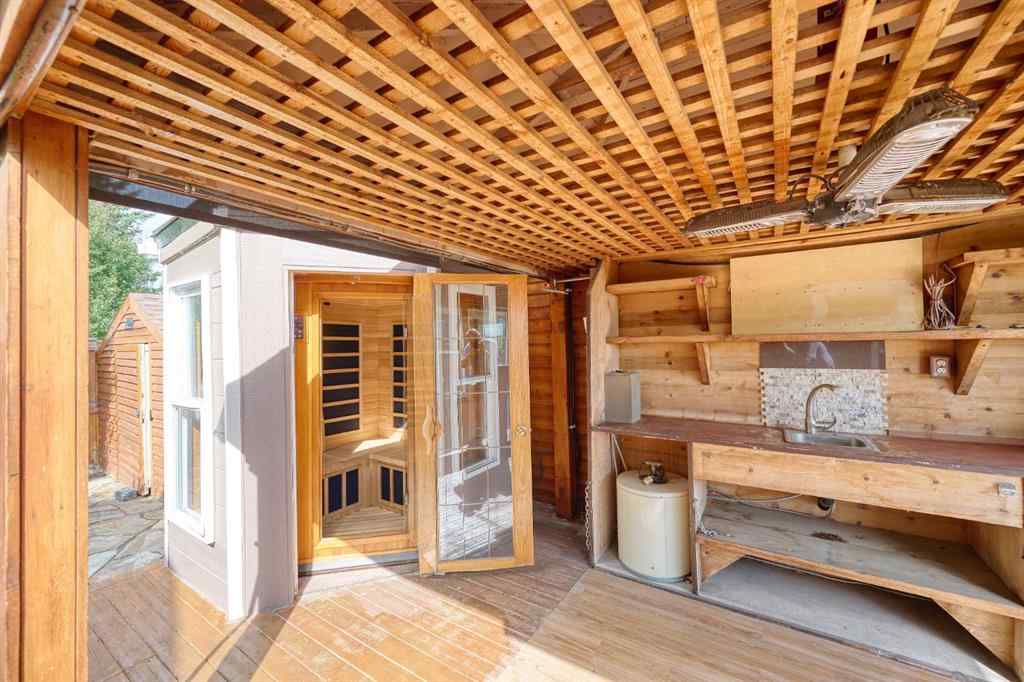 MLS® A2249725 - 81 Sundown Manor SE in Sundance Calgary, Residential