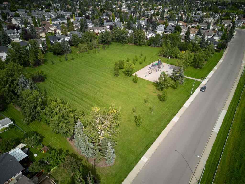 MLS® A2249725 - 81 Sundown Manor SE in Sundance Calgary, Residential