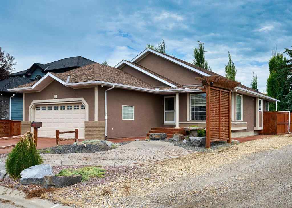 MLS® A2249725 - 81 Sundown Manor SE in Sundance Calgary, Residential
