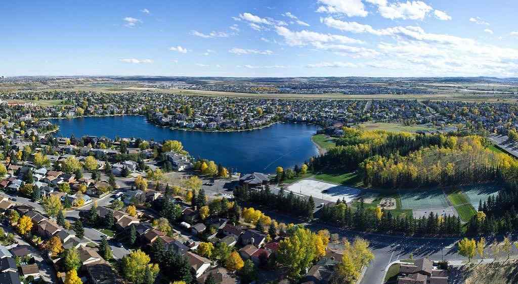 MLS® A2249725 - 81 Sundown Manor SE in Sundance Calgary, Residential