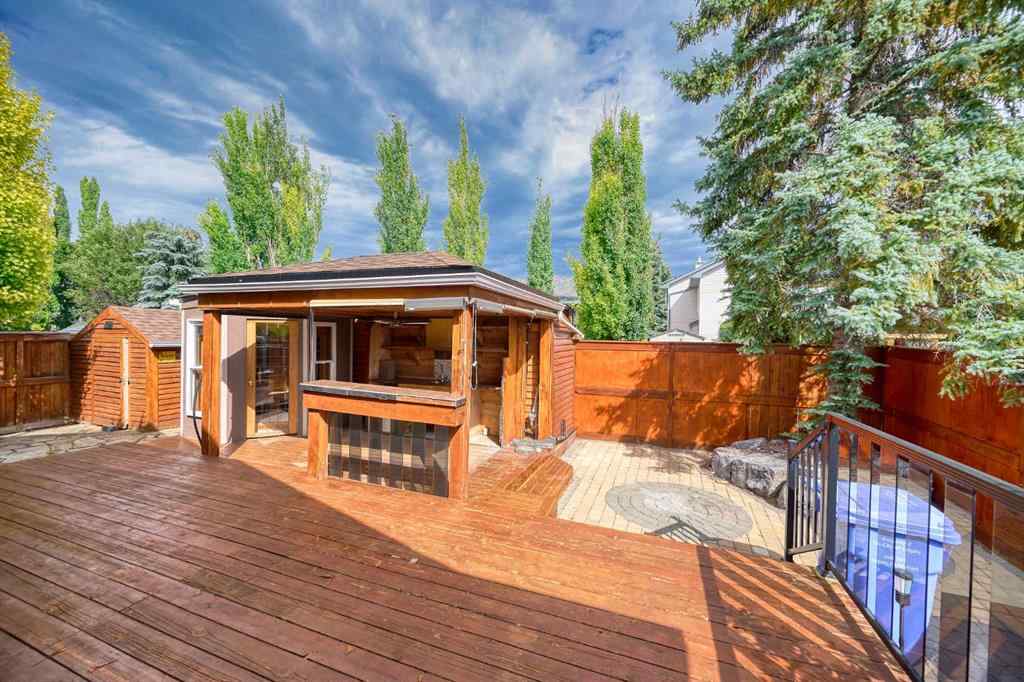 MLS® A2249725 - 81 Sundown Manor SE in Sundance Calgary, Residential